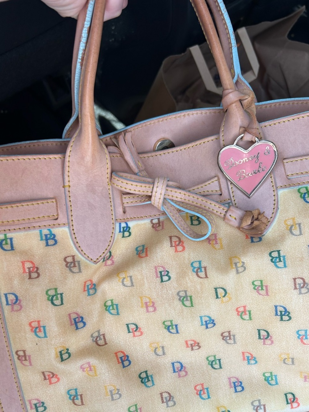 Y2 K Dooney & Bourke Cream Multicolor DB Logo Tote with Pink Trim